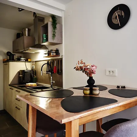 Apartment Rnr