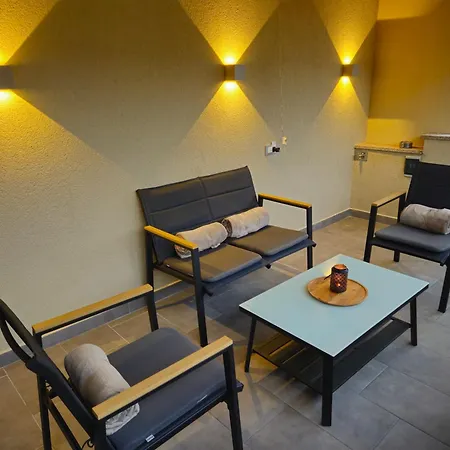 Rnr Apartment *